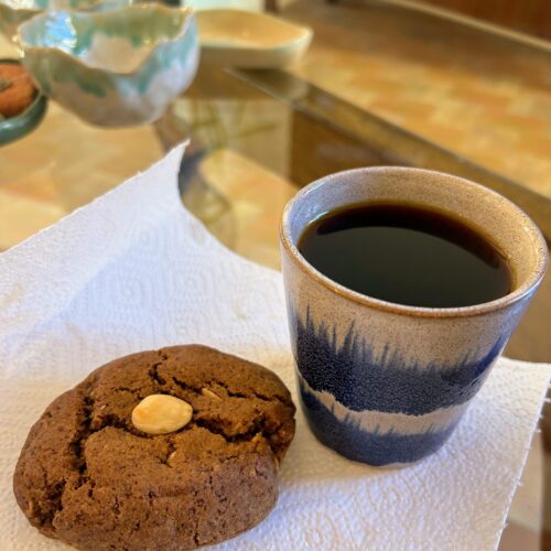 Gluten-free almond cinnamon cookie